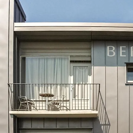 アパート Berg En Zee 1
